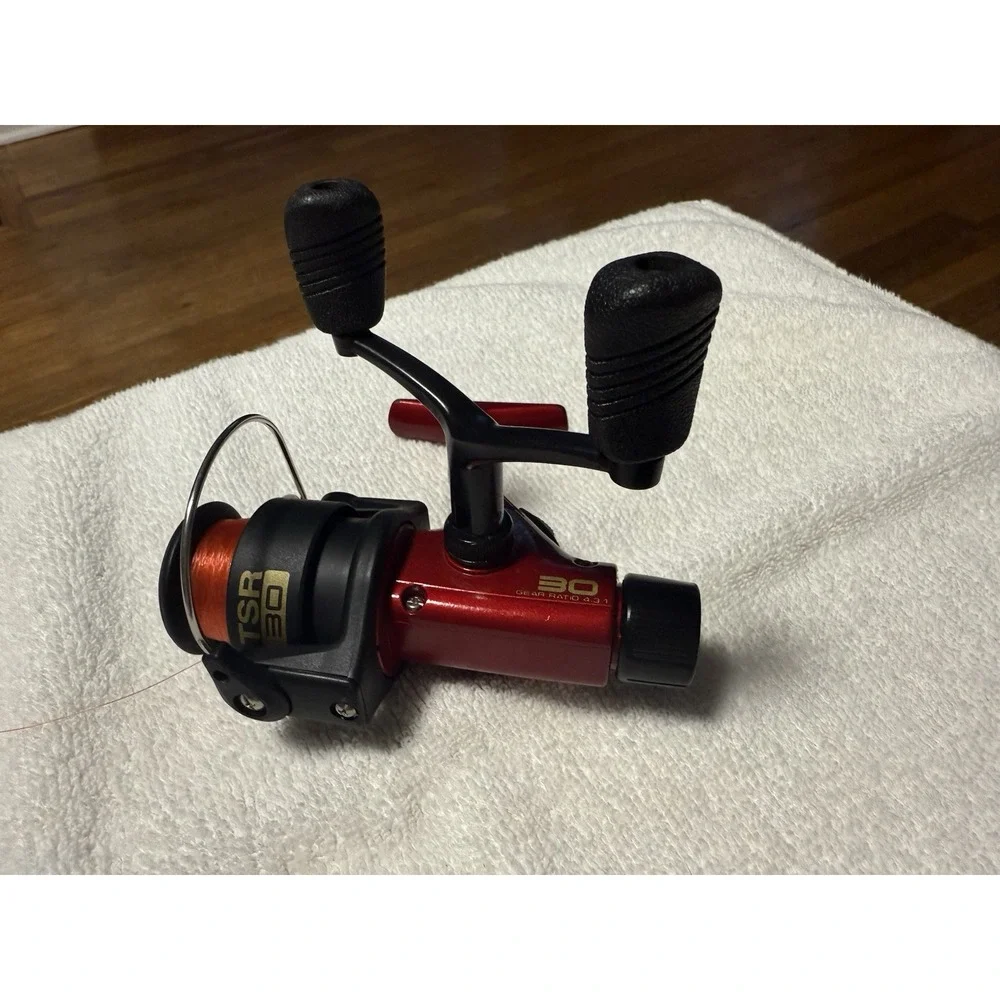 Silstar Twin Spin TS30 Spinning Fishing Reel, Gear Ratio 4:3.1 WORKS
